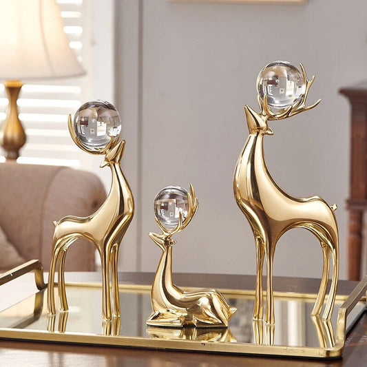 Auspicious Golden Deer Statuette Crystal Ball Embellished Copper Casting Metal Crafts Ornamental Figurine For Luxury Living Room Home Decor
