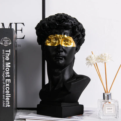 Abstract Bust Statue of David – Retro Classical-Inspired Resin Sculpture Accent for Modern Home Decor & Trendy Interior Design