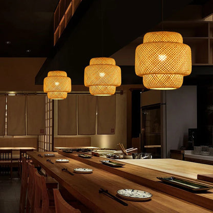 Elegant Oriental Bamboo Lantern Pendant Light – 30cm Hand‑Woven Natural Rattan Wicker Lampshade with E27 LED Bulb Support, Decorative Hanging Ceiling Fixture for Dining Rooms, Bedrooms & Modern Homes
