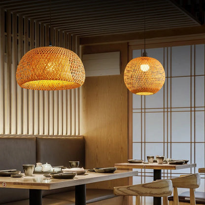 Elegant Oriental Bamboo Lantern Pendant Light – 30cm Hand‑Woven Natural Rattan Wicker Lampshade with E27 LED Bulb Support, Decorative Hanging Ceiling Fixture for Dining Rooms, Bedrooms & Modern Homes
