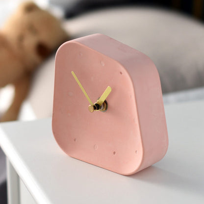 Nordic Geometry Shaped Cement Table Clock - A Stylish and Functional Addition to Your Coffee Table or Office Desktop