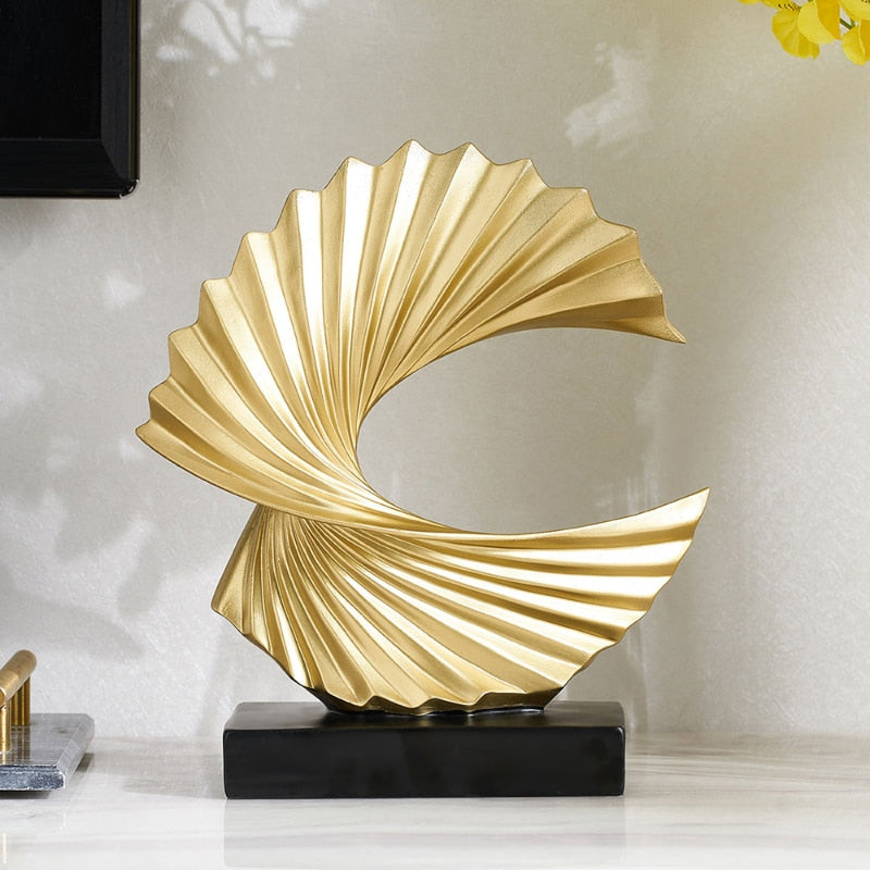 Abstract Flowing Golden Geometric Sculpture Modern Art Piece For Mantelpiece Living Room Coffee Table Trendy Art For Desktop