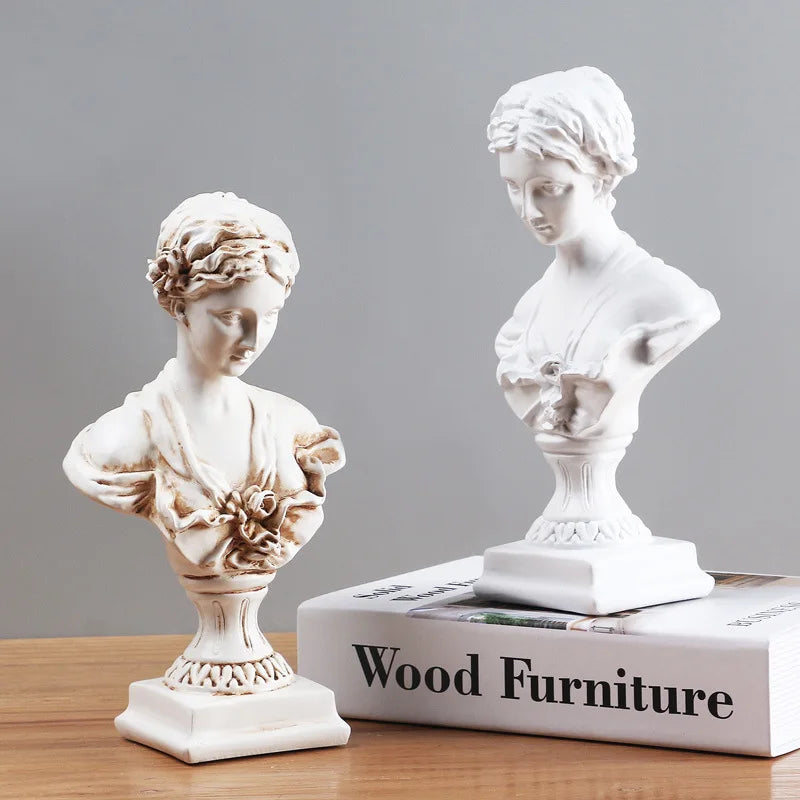Venus Bust Sculpture – Resin Figurine of the Roman Goddess Aphrodite  Classical Accent for Refined Interiors