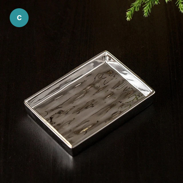 Modern Bathroom Accessories Set Ceramic Golden Or Silver Soap Dish Soap Lotion Dispenser Toothbrush Holder Stylish Makeup Cosmetics Storage Washroom Hardware