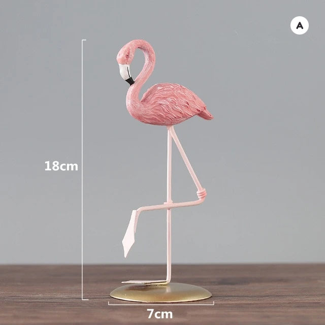 Pink Flamingo Figurine Resin Miniature Animal Ornaments Statues For Home Decoration Wedding Party Valentines Gift Nordic Style Decoration 3 Styles