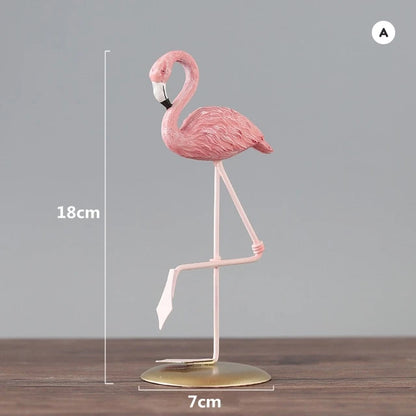 Pink Flamingo Figurine Resin Miniature Animal Ornaments Statues For Home Decoration Wedding Party Valentines Gift Nordic Style Decoration 3 Styles