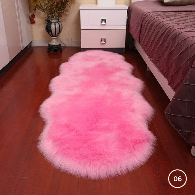 Soft Plush Faux Fur Sheepskin Rug Bedroom Bedside Carpet Fluffy Mat For Dressing Room Hotel Room Fashionable Cosy Warm Winter Home Decor