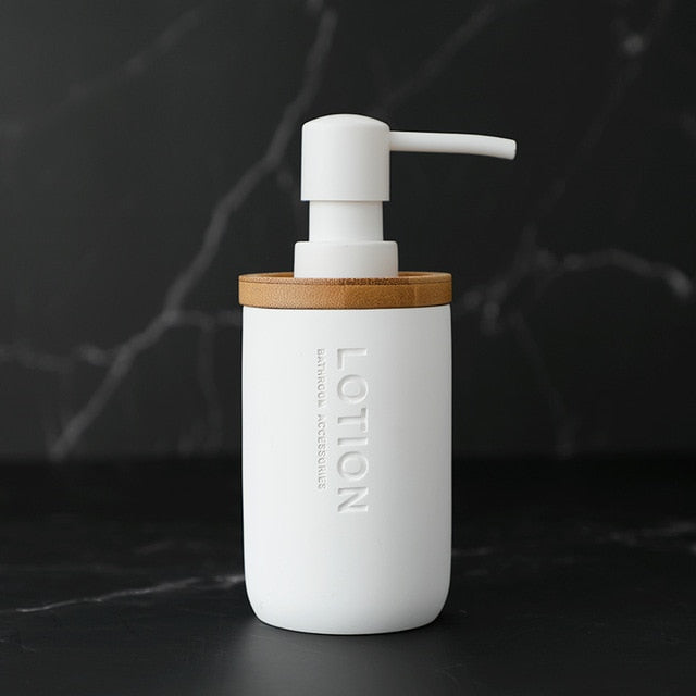 Modern Designer Bathroom Accessories Brush Rinse Soap Lotion Dispenser Toothbrush Holder Soap Tray Gargle Cup Washroom Set in Matte Black or Matte White
