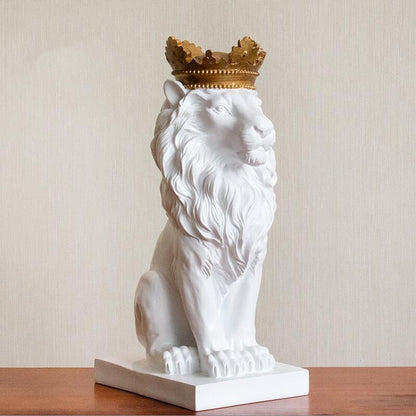 Handsome King Lion Figurine Resin Statue Mantelpiece Decor Desktop Stately Regal Mascot Nordic Style Decor Mantelpiece Ornaments